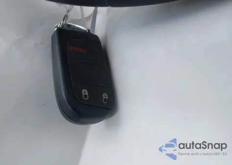 2021 Jeep Compass Trailhawk 4X4 from USA, damaged, VIN 3C4NJDDB6MT561074